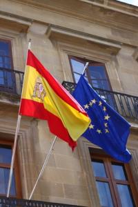 Drapeaux espagnols et europens