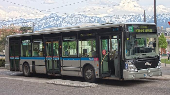 Bus  Grenoble