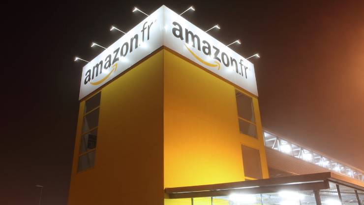Centre logistique d'Amazon.fr  Saran