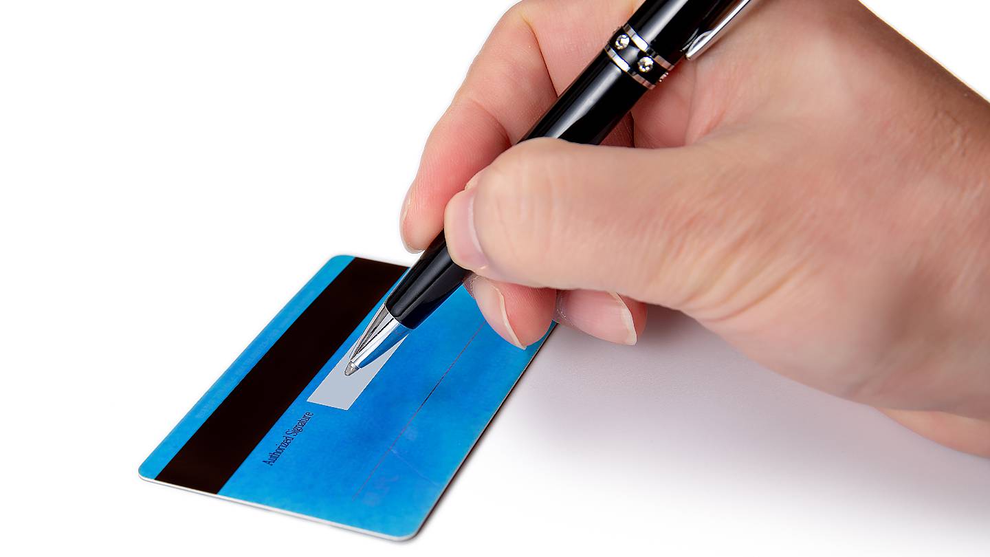 signer-sa-carte-bancaire-c-est-bient-t-termin